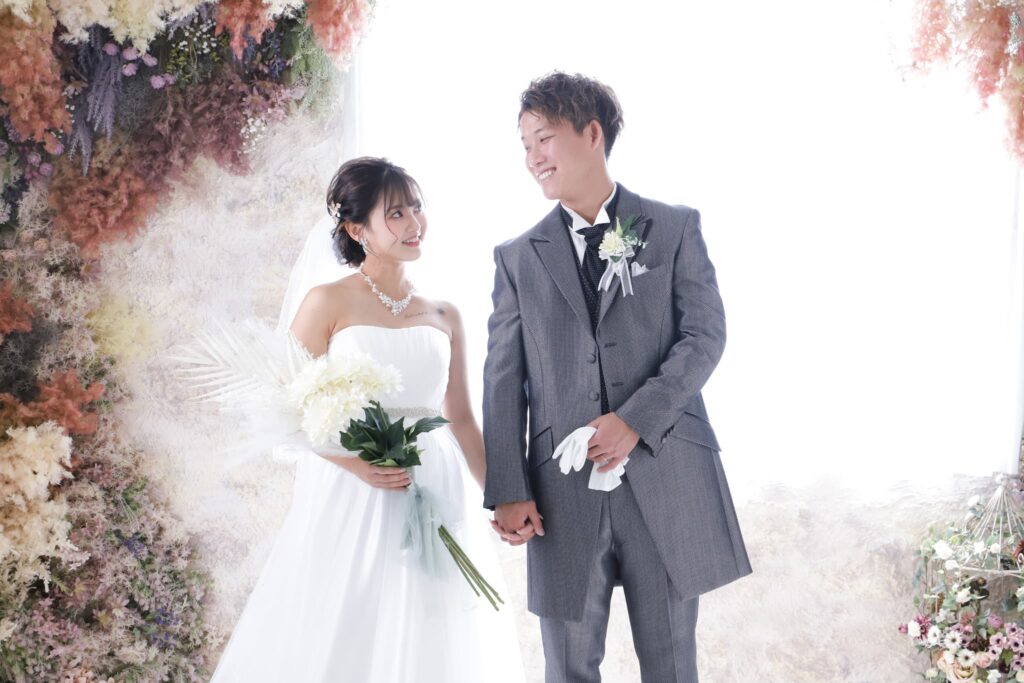 洋装フォトウェディング・結婚式前撮り_フォトスタジオワタナベ(渡辺写真館)奈良本店_奈良市・大和郡山市・天理市_サービス紹介